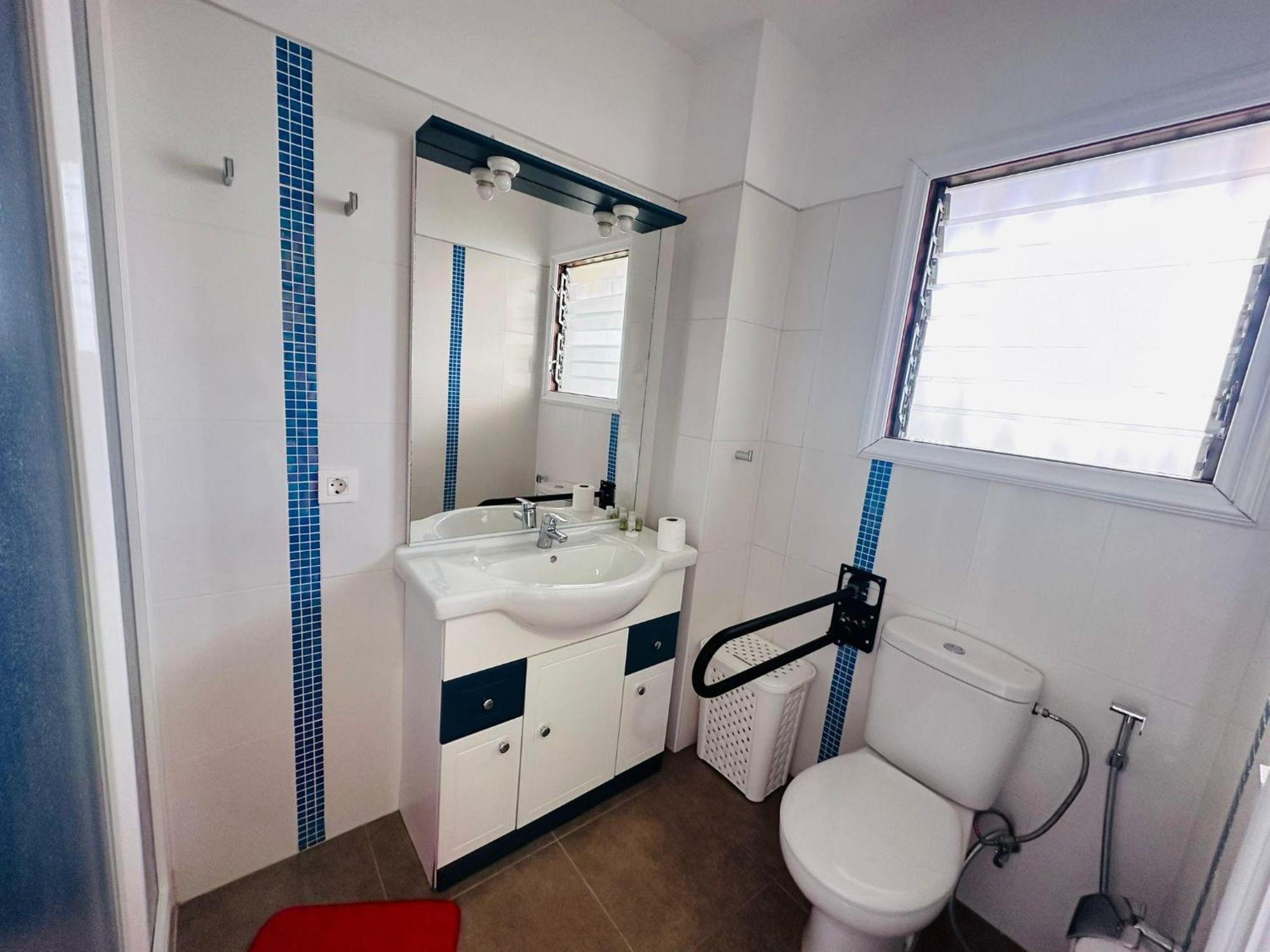 Cozy 2-Bed & Sofa-Bed Studio In Los Cristianos 外观 照片
